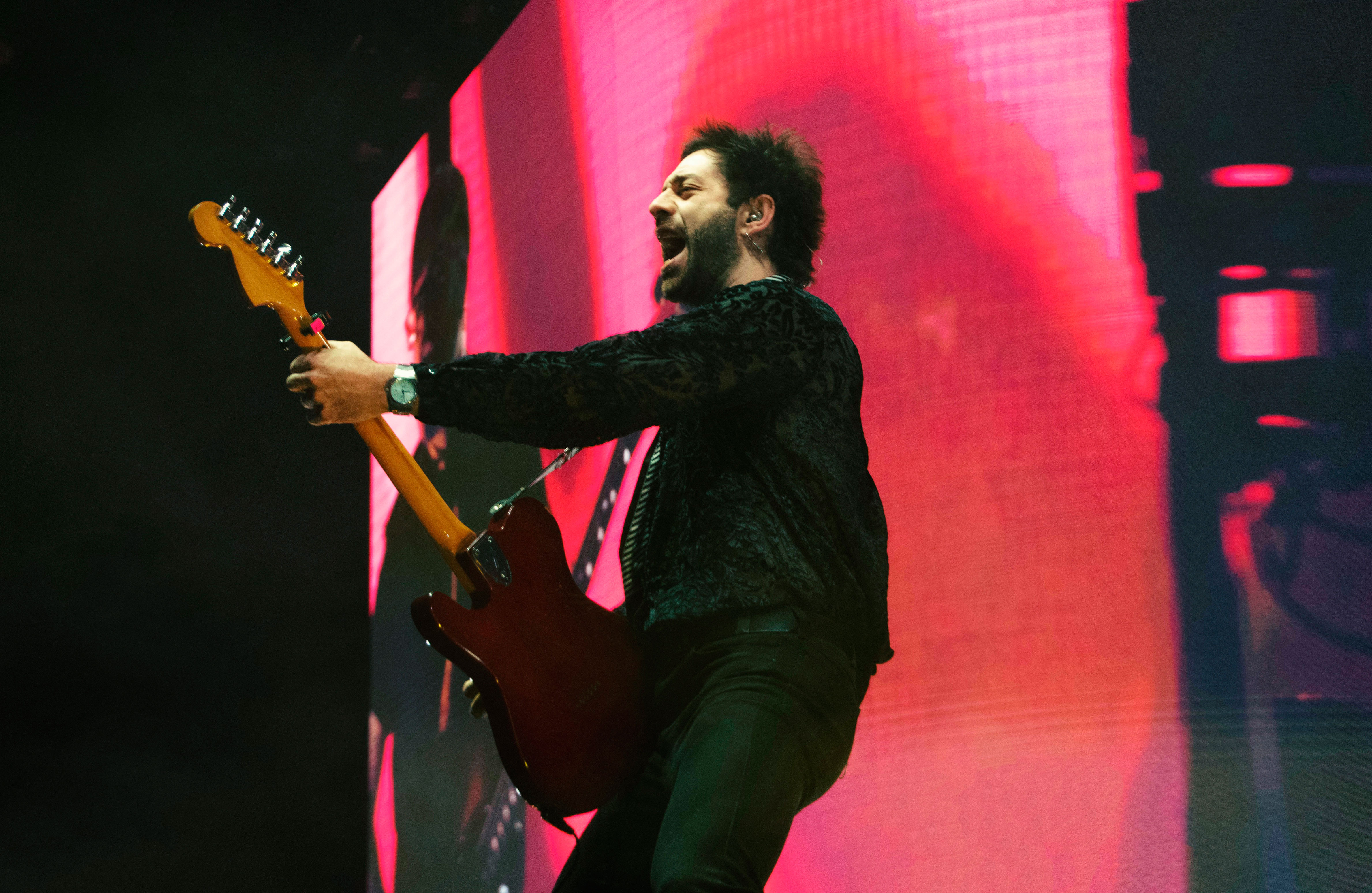 Viva Suecia conquista de nuevo el movistar arena con uno de los conciertos más especiales de su gira «Hecho en Tiempos de Paz»